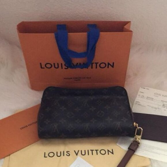 LOUIS VUITTON Orsay Wristlet / Clutch / Wallet - Picture 4 of 16